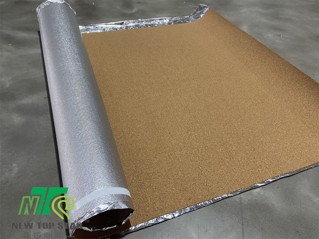 220kg/cbm Cork Acoustic Floor Underlayment 2mm Aluminium Foil Underlay For Flooring Heating